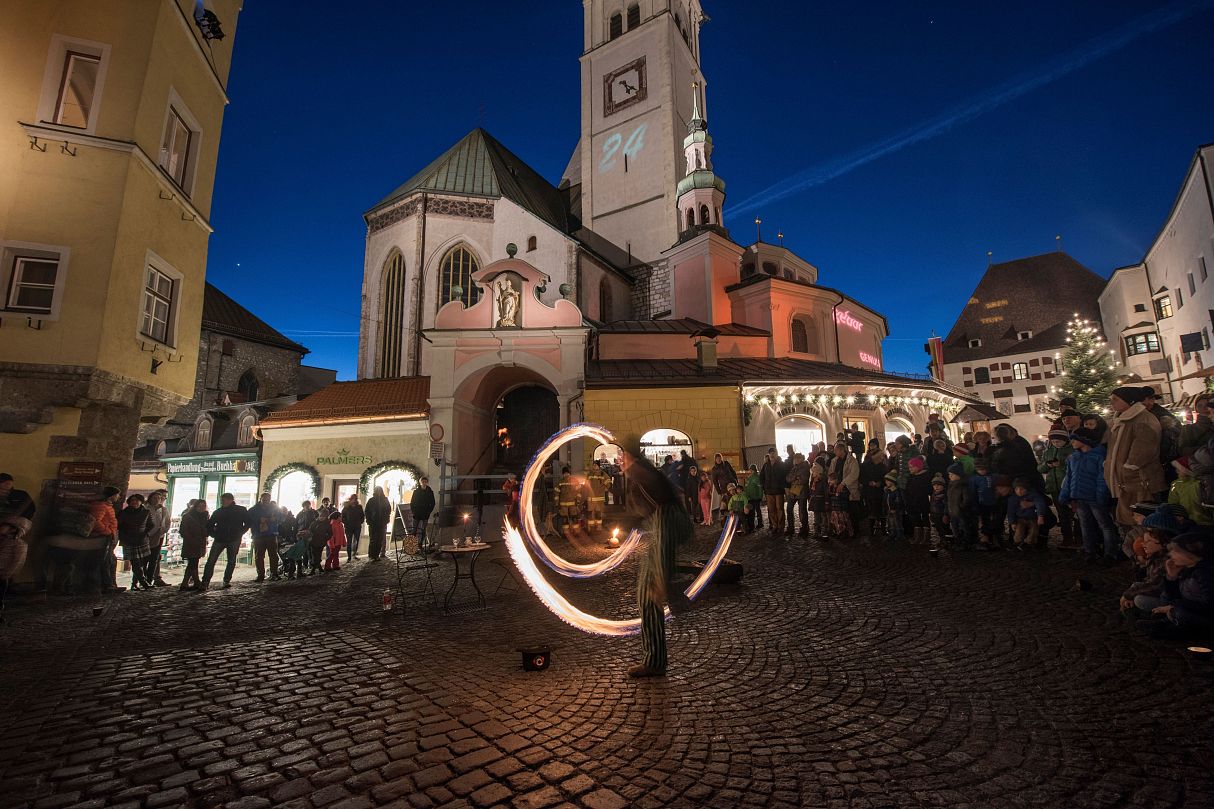 chistkindlmarkt-hall-in-tirol-©tvb-hall-wattens-gerhard-berger