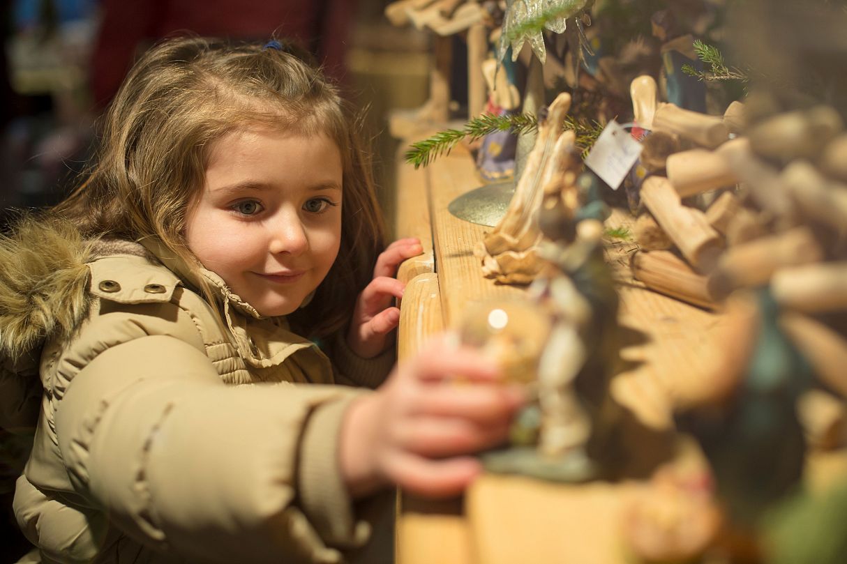 christkindlmarkt-kinder-hall-in-tirol-©tvb-hall-wattens-gerhard-berger