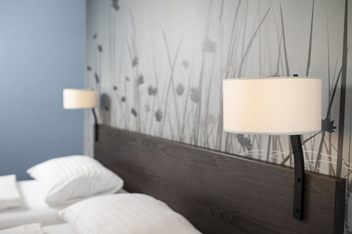 hwest-hotel-hall-budget-hotel-innsbruck-rooms-design-hotel-floral-wall-motivs