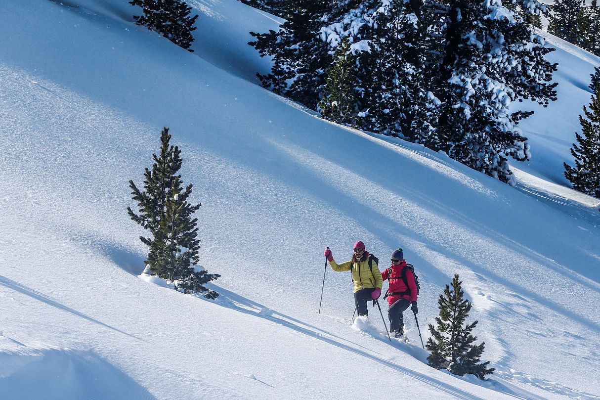 schneeschuhwandern-tulfes-©tvb-hall-wattens