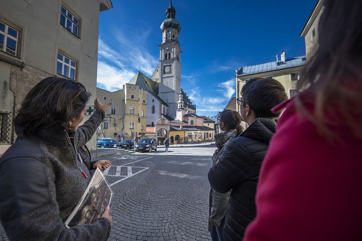 Guided Tour though Hall in Tyrol