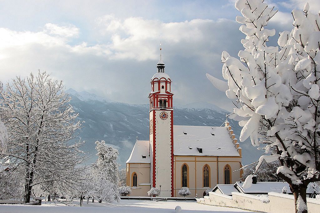 winter-hall-in-tirol-basilika-absam-tvb-hall-wattens-wirtenberger-2