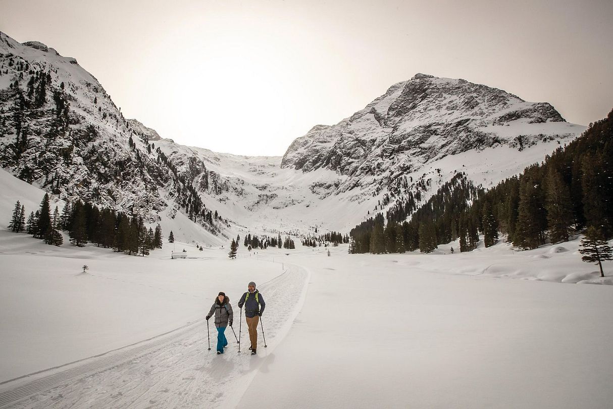 winter-hiking-lusens-fernerboden-tvb-innsbruck-erwin-haiden-2